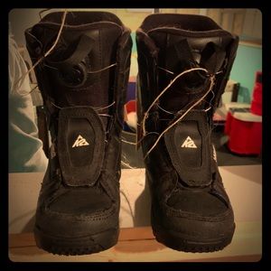Children’s K2 boa snowboard Boots